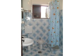 Croazia Privát Tkon, Esterno